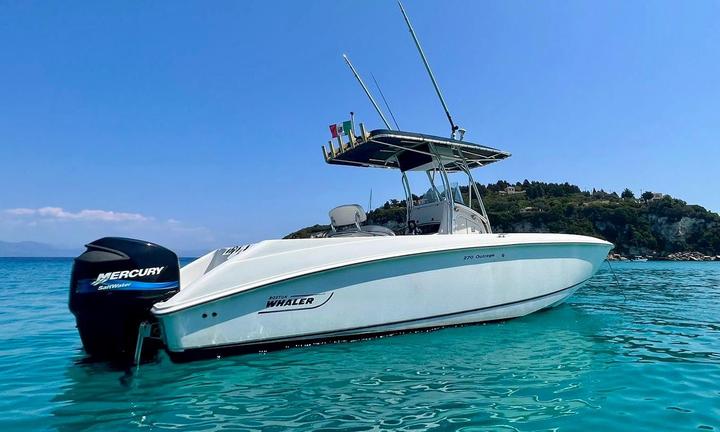 Boston Whaler Outrage 270