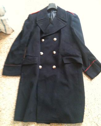 berretti e uniformi militari