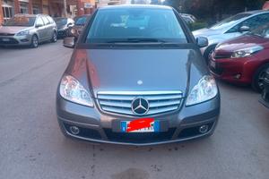 Mercedes-benz A 160 CDI BlueEFFICIENCY Executive
