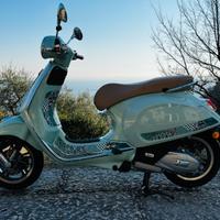 Vespa 125 Primavera - 2025Edizione Limitata BATIK