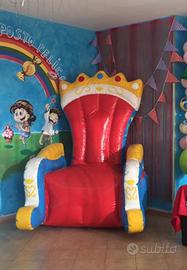 TRONO GONFIABILE GIGANTE – ALTEZZA 2,5 METRI