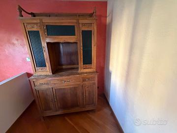 Credenza anni 40 in legno massiccio