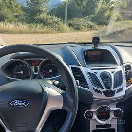 FORD FIESTA 1.4 TDCI 68 HP MOTORE NUOVO
