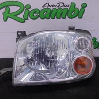 FARO ANTERIORE SINISTRO PER KING CAB D22 2003