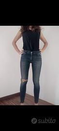 Jeans please