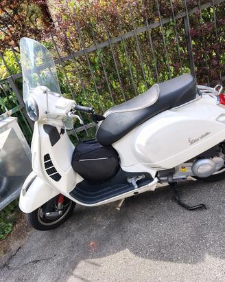 Vespa gts 300 super 2016