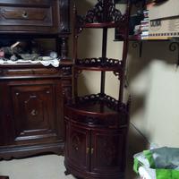 Mobile in mogano stile orientale