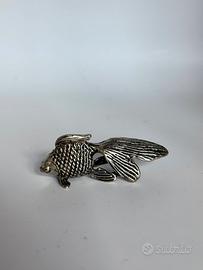 Miniatura dettagliata pesce argento 800
