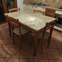 Tavolo da pranzo + sedie