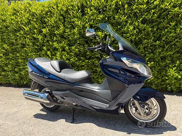 Suzuki Burgman 400