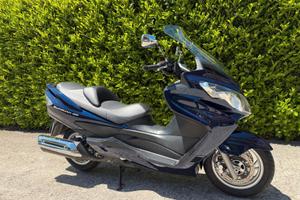 Suzuki Burgman 400