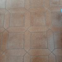 ricerco queste mattonelle