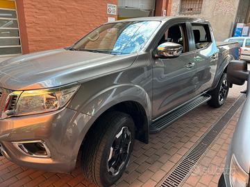Pedana Nissan Navara NP 300 2016 > 2024