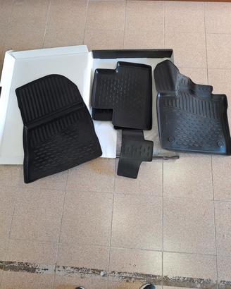 TAPPETINI IN GOMMA RENAULT CAPTUR 2 SERIE