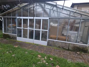 SERRA IN ACCIAIO ZINCATO INTERAMENTE VETRATA