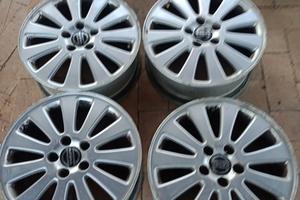 4 Cerchi in lega originali Volvo 16 pollici