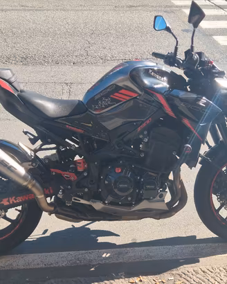 KAWASAKI Z900 04/2024 10000KM ANCORA IN GARANZIA