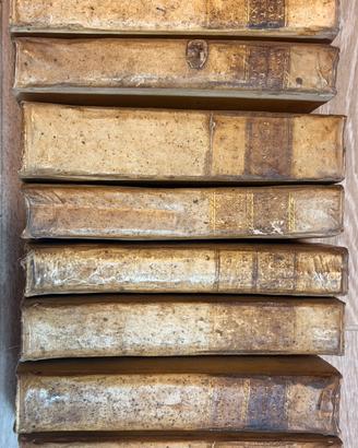 7 libri del ‘700 in piena pergamena