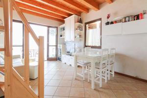 2 LOCALI A TREMOSINE