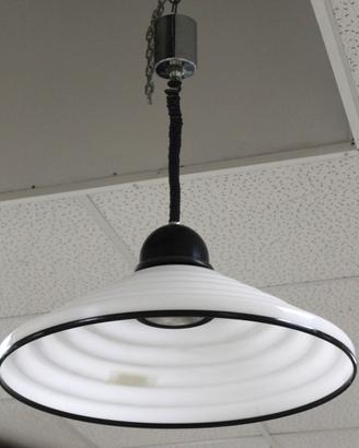 Lampadario Guzzini bianco e nero
