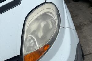 Faro anteriore sx RENAULT TRAFIC anno 2007 cil. 19