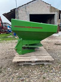 Attrezzatura agricola varia