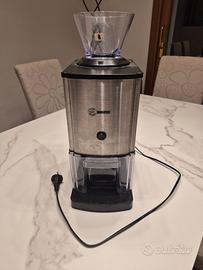 Macchina tritaghiaccio