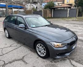 BMW - Serie 3 Touring - 318d Business aut.
