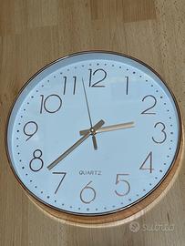 Orologio al  QUARZO ( bianco)