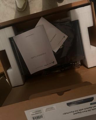 Omoda 28port gigabit smart switch with 24 port poe