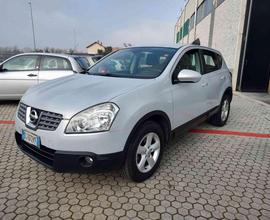 NISSAN Qashqai 2.0 dCi DPF 4WD Tekna