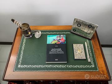 A. McCallan Smith, Salone di bellezza per piccoli