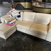 Divano in vera pelle bianco