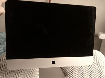 Apple iMac 21,5" Late 2013, modello A1418 Usato