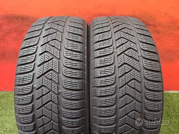 215 60 16 Gomme Invernali 70% Pirelli 215 60R16