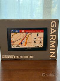Garmin 51 LMT-D con Dash Cam, Vivavoce, e DAB