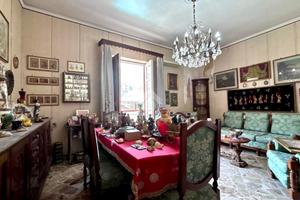4 LOCALI A PALERMO