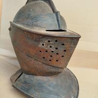 Elmetto riproduzione  fine 800