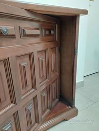 ARREDO CLASSICO PER INGRESSO