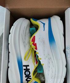 Scarpe da corsa HOKA ONE ONE Clifton taglia 43