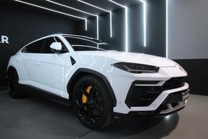 LAMBORGHINI URUS 4.0 650 CV