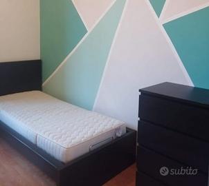 Letto, comodino, cassettiera  IKEA MALM nera 