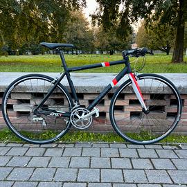 Triban 500 - Shimano 105