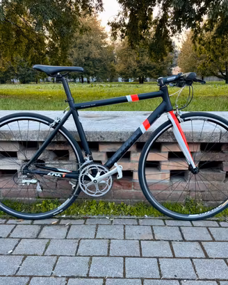 Triban 500 - Shimano 105