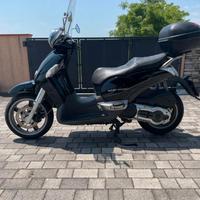 Aprilia Scarabeo 500 - 2011