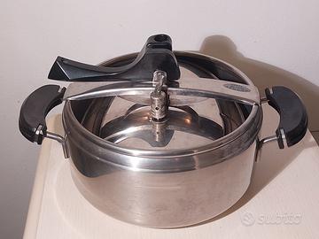 Pentola a pressione Lagostina Brava 5L