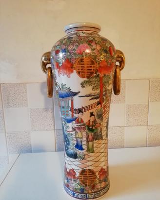 Vaso giapponese in porcellana