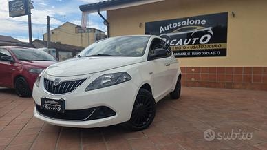 Lancia Ypsilon 1.0 FireFly 5 porte S&S Hybrid Ecoc