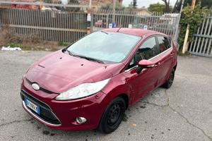 Ford fiesta anno 2009 benzina/gpl 1,4 prezzo tratt