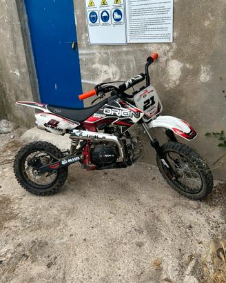 Pit bike 125 semi automatica